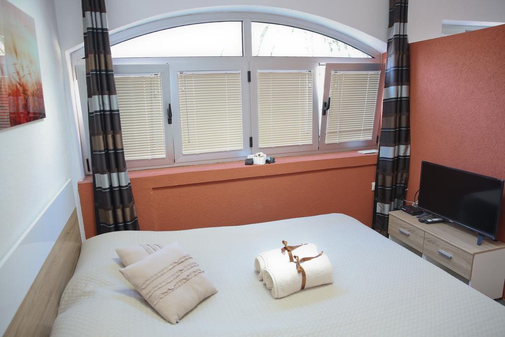 Apartments Qualitas Kotor Eksteriør billede