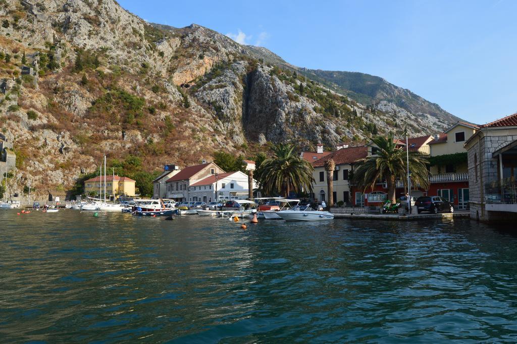 Apartments Qualitas Kotor Eksteriør billede