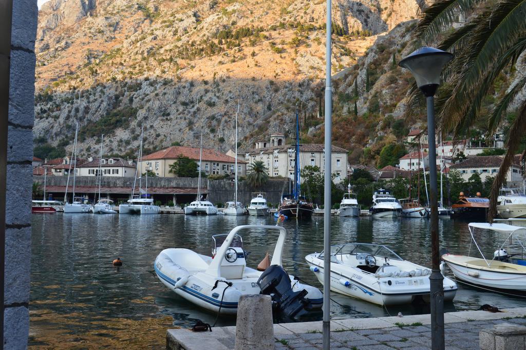Apartments Qualitas Kotor Eksteriør billede